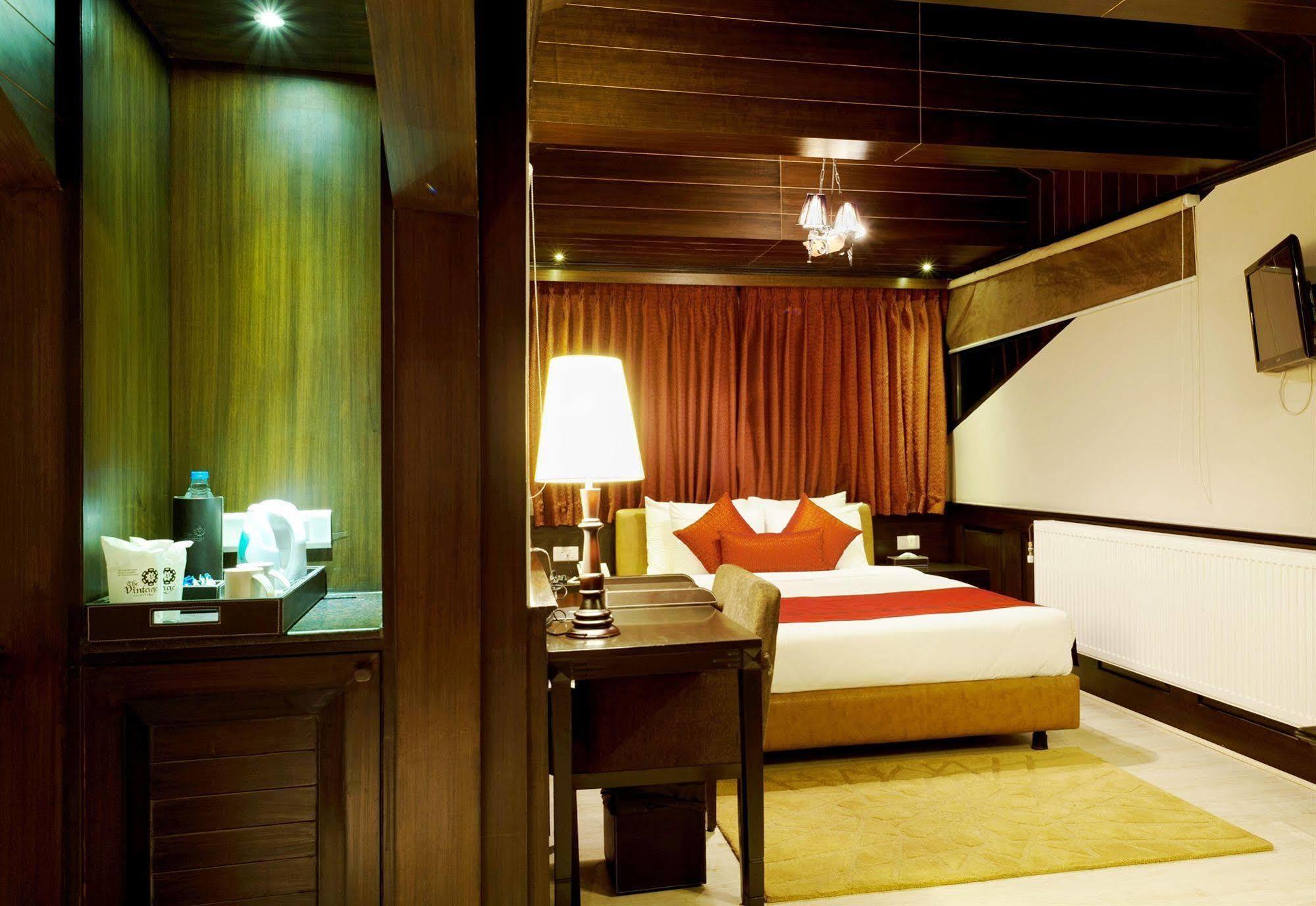 Hotel The Vintage Gulmarg Esterno foto